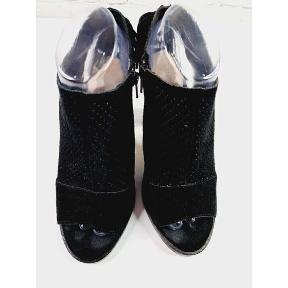 GIANNI Bini Black Hadwin Tassel Peep Toe Shoes Women's Size 7.5 - Picture 2 of 8